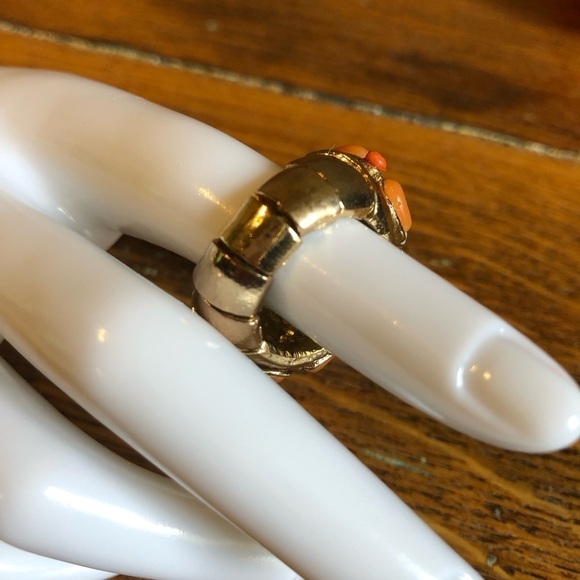 Cabochon Green and Orange Stretch Statement Ring - Picture 6 of 9